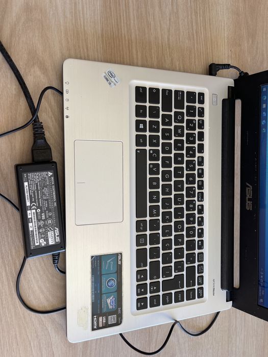 Carregadores originais para portátil Acer Hp Dell Asus e outras marcas