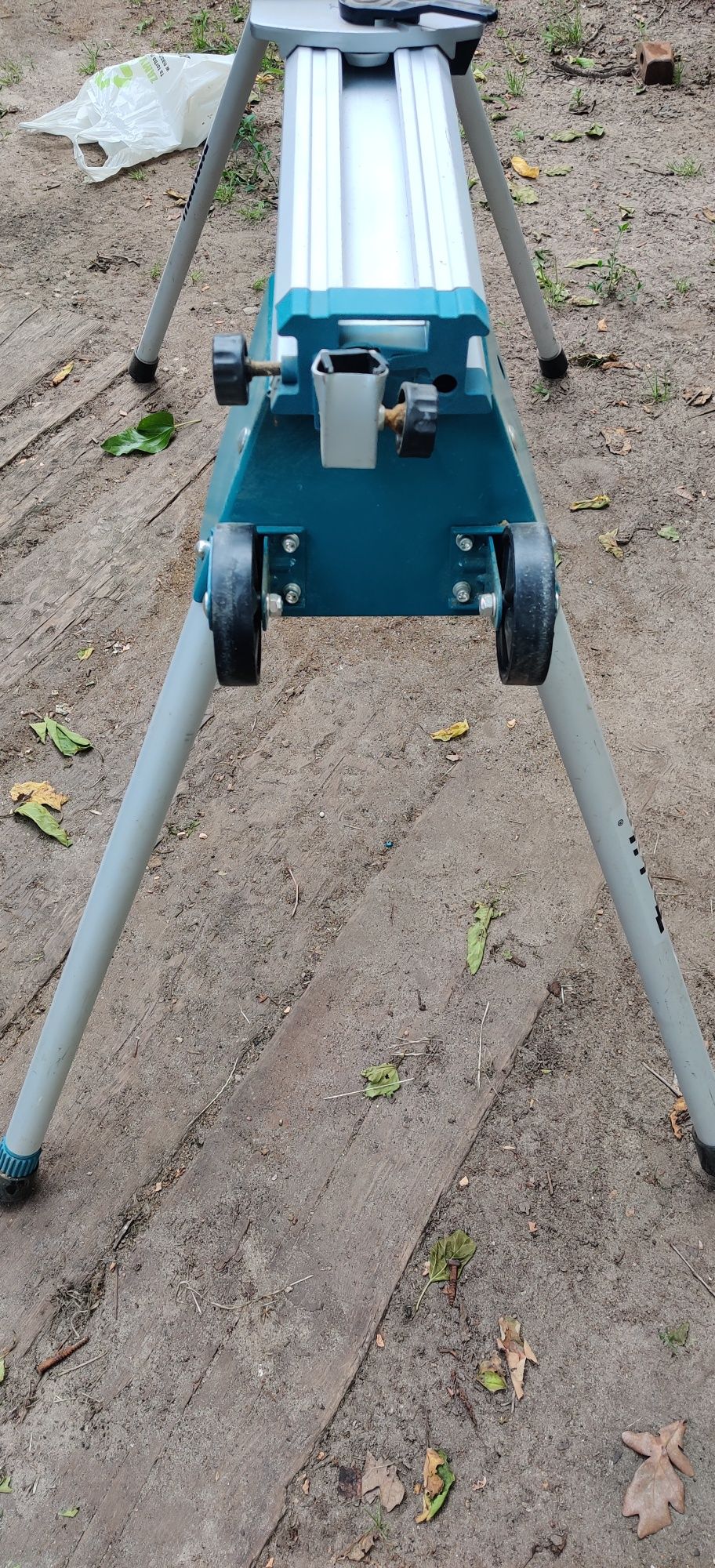 Makita wst06 stół do ukośnic