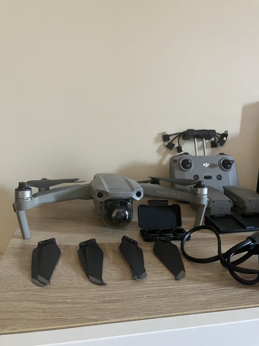 DJI Mavic Air 2 Fly More Combo
