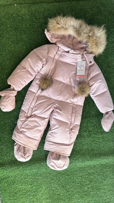 Зимовий комбінезон на дівчинку