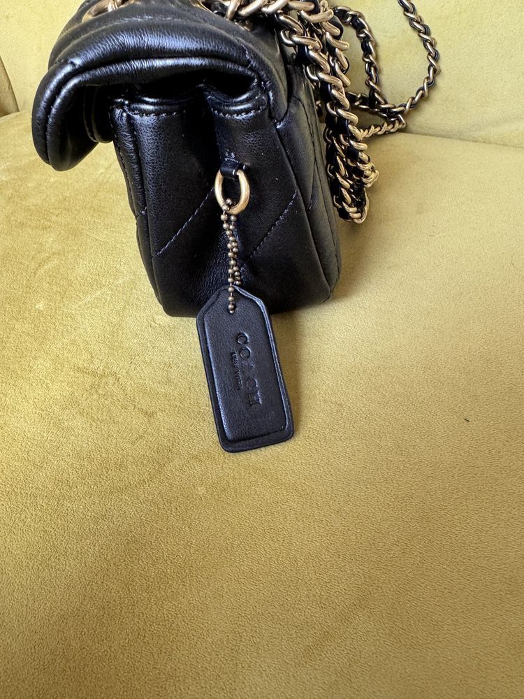 Жіноча сумка Coach