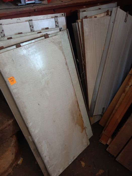 Полиця меблева бу