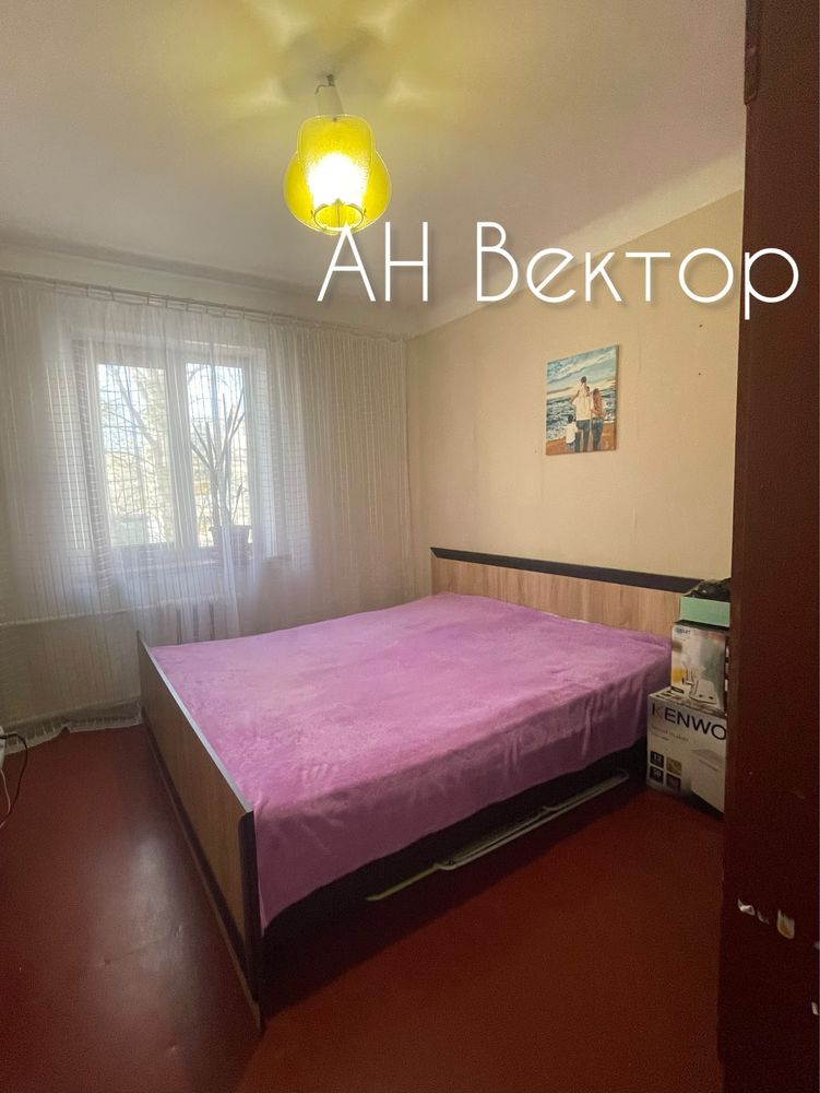 Продам 3 комнатную квартиру Новые Дома м.Дворец Спорта, Бульвар Юрьева