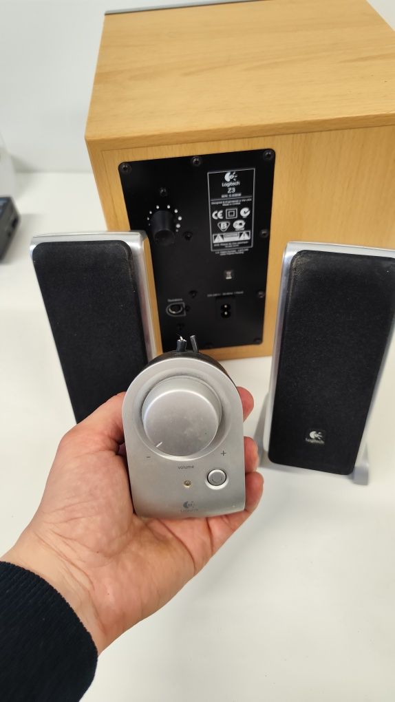 Сабвуфер Logitech Z3 MIN:S-00858 колонки аудио система усилитель бас