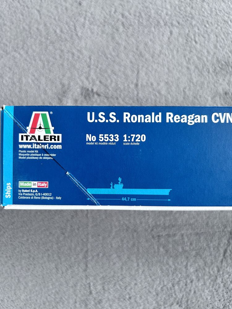 Okręt lotniskowiec U.S.S. Ronald Reagan CVN-76 model Italeri 5533