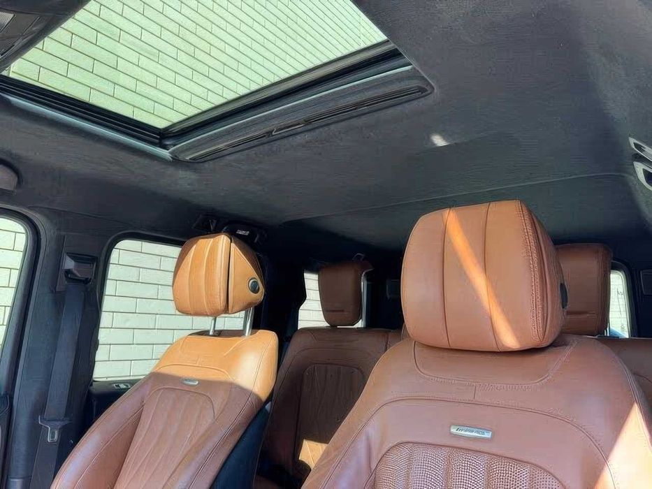 Mercedes-Benz G-Class AMG G 63 4MATIC      2021