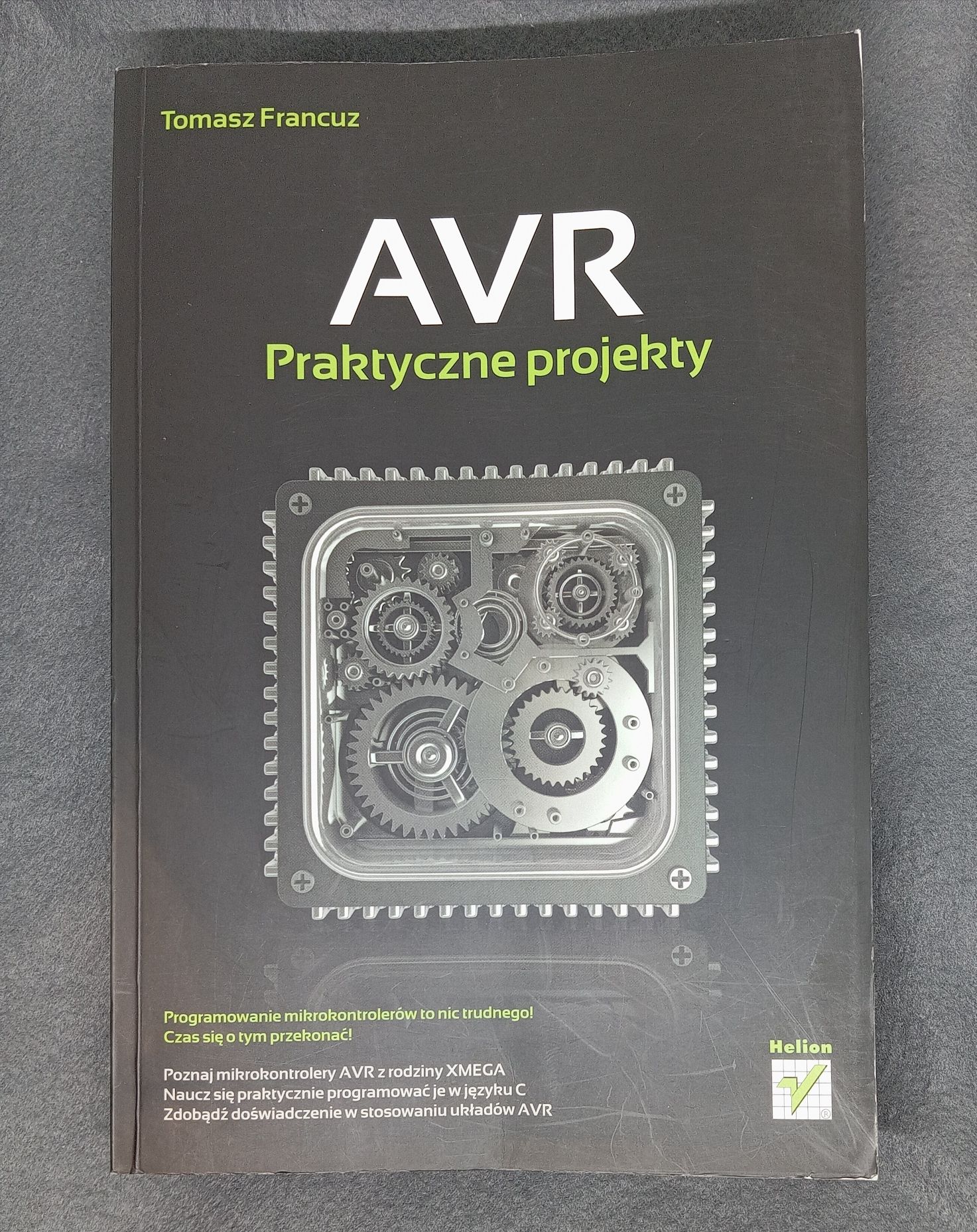 Książka AVR. Praktyczne projekty Tomasz Francuz