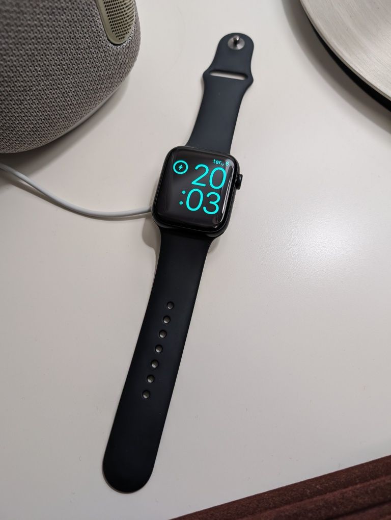 Apple Watch SE (2nd Gen) GPS 44 mm