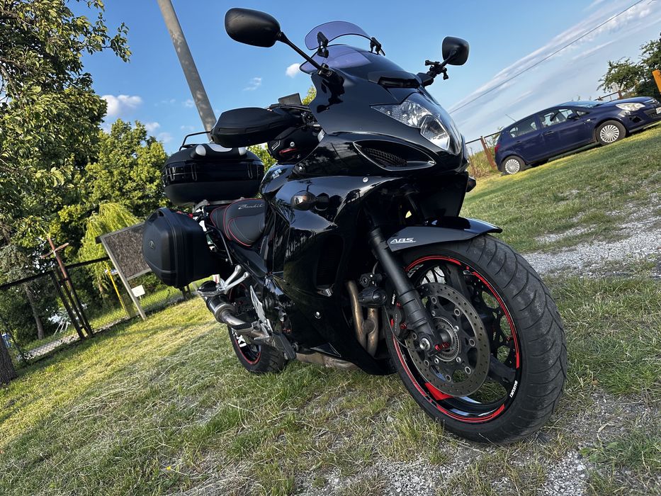 Suzuki Bandit GSX1250FA 2011rok