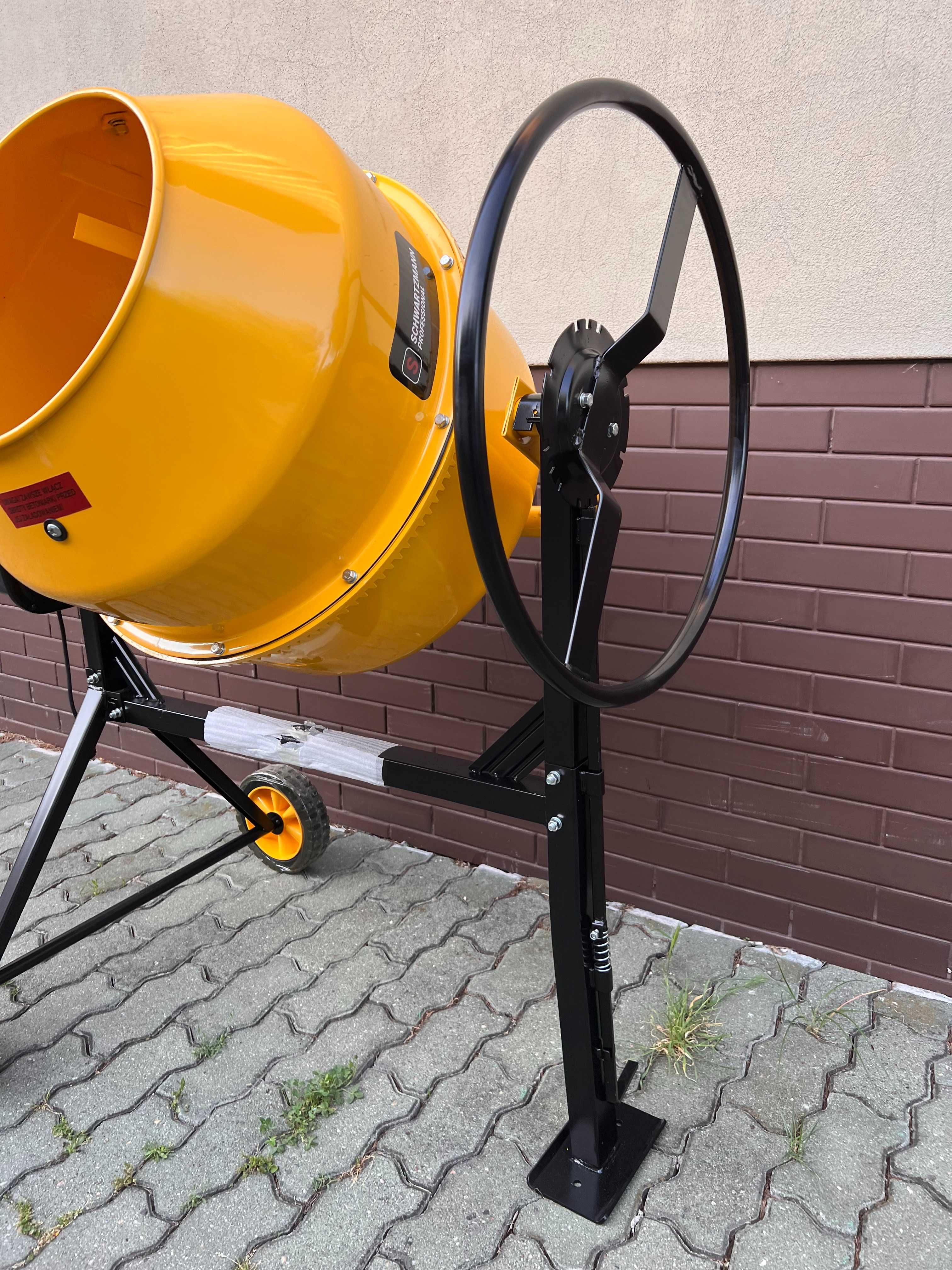 Betoniarka wolnospadowa Schwartzmann 220L 1250W żeliwny wieniec