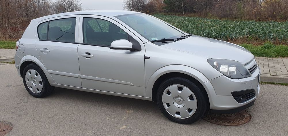 Opel Astra H 2005r. Diesel  1.7 CDTI. Doinwestowany Stan BDB.
