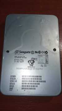 Раритетний вінчестер Seagate ST32122A