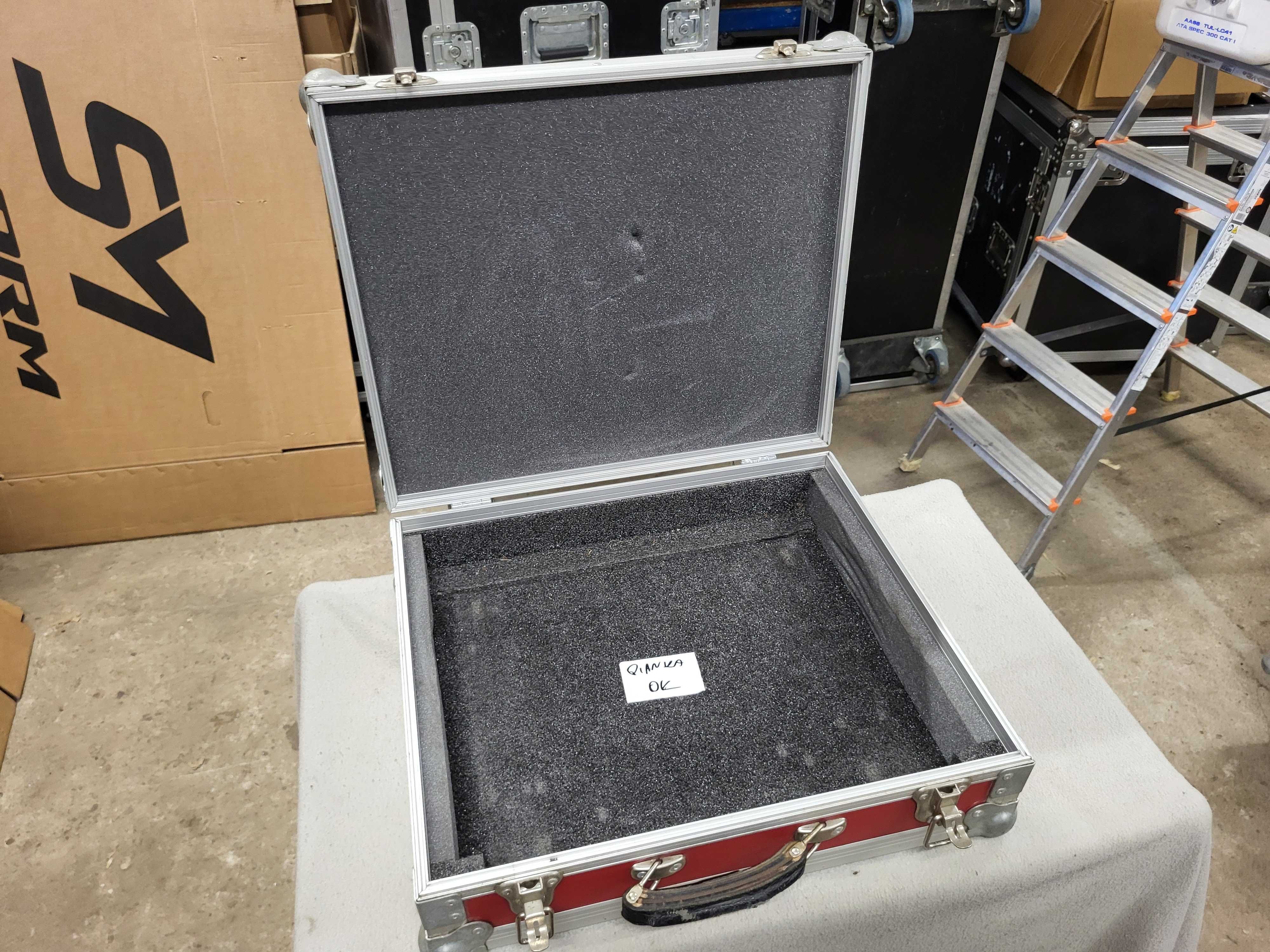 Walizka 39x46x8 flightcase kejs flight case // R15