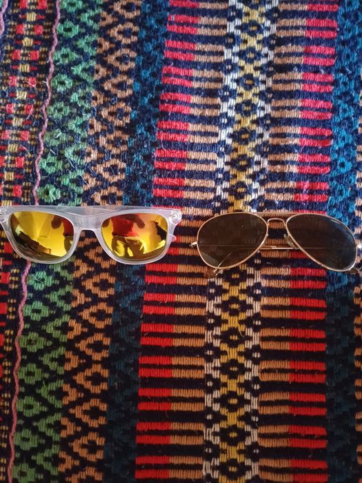 2 par de oculos deeply