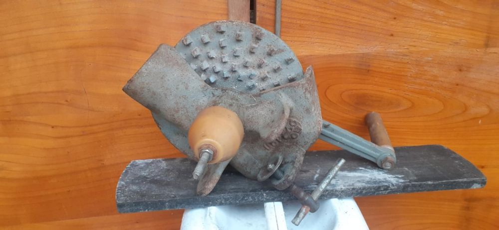 Лущилка кукурудзи