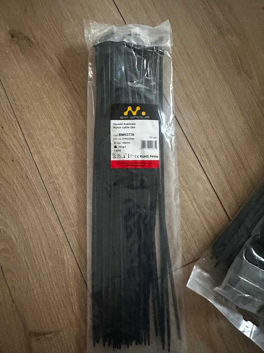 Opaski kablowe trytytki 371 x 4,8 mm oraz 370 x 3,5 mm