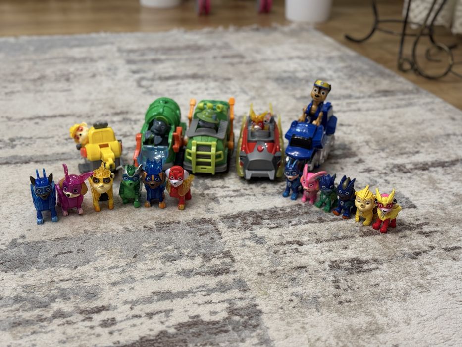 Іграшки щенячий патруль
