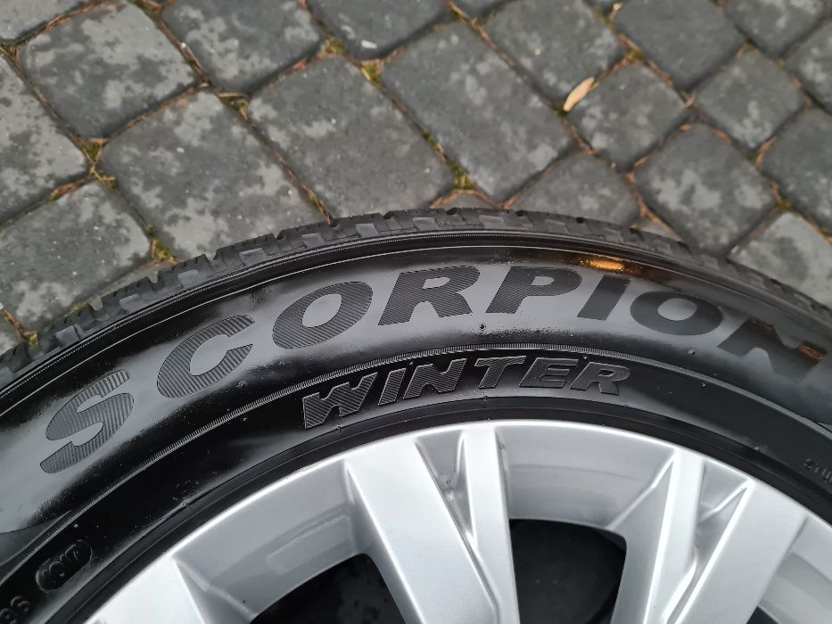 Opony Pirelli Scorpion Winter - 215/65/17