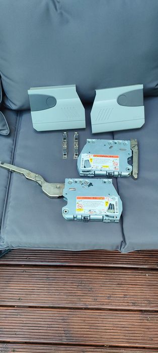 2 szt. Blum 20Kx50xT podnośnik siłownik do szafki