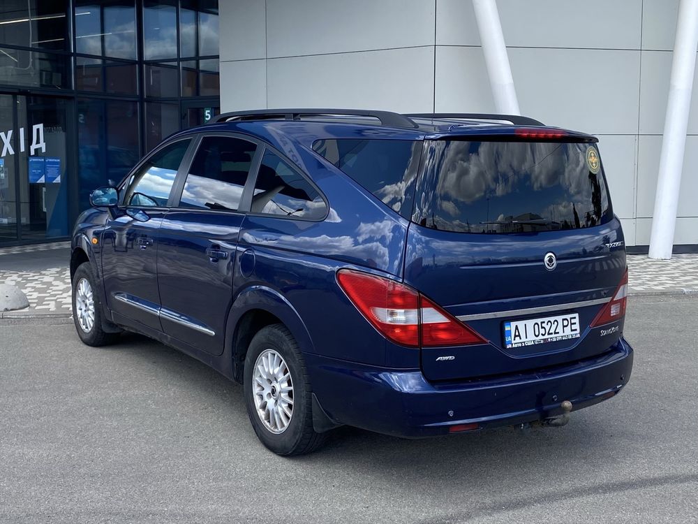Ssang Yong Rodius