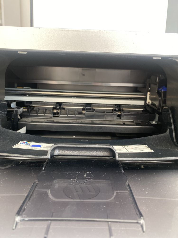 Кольоровий принтер
