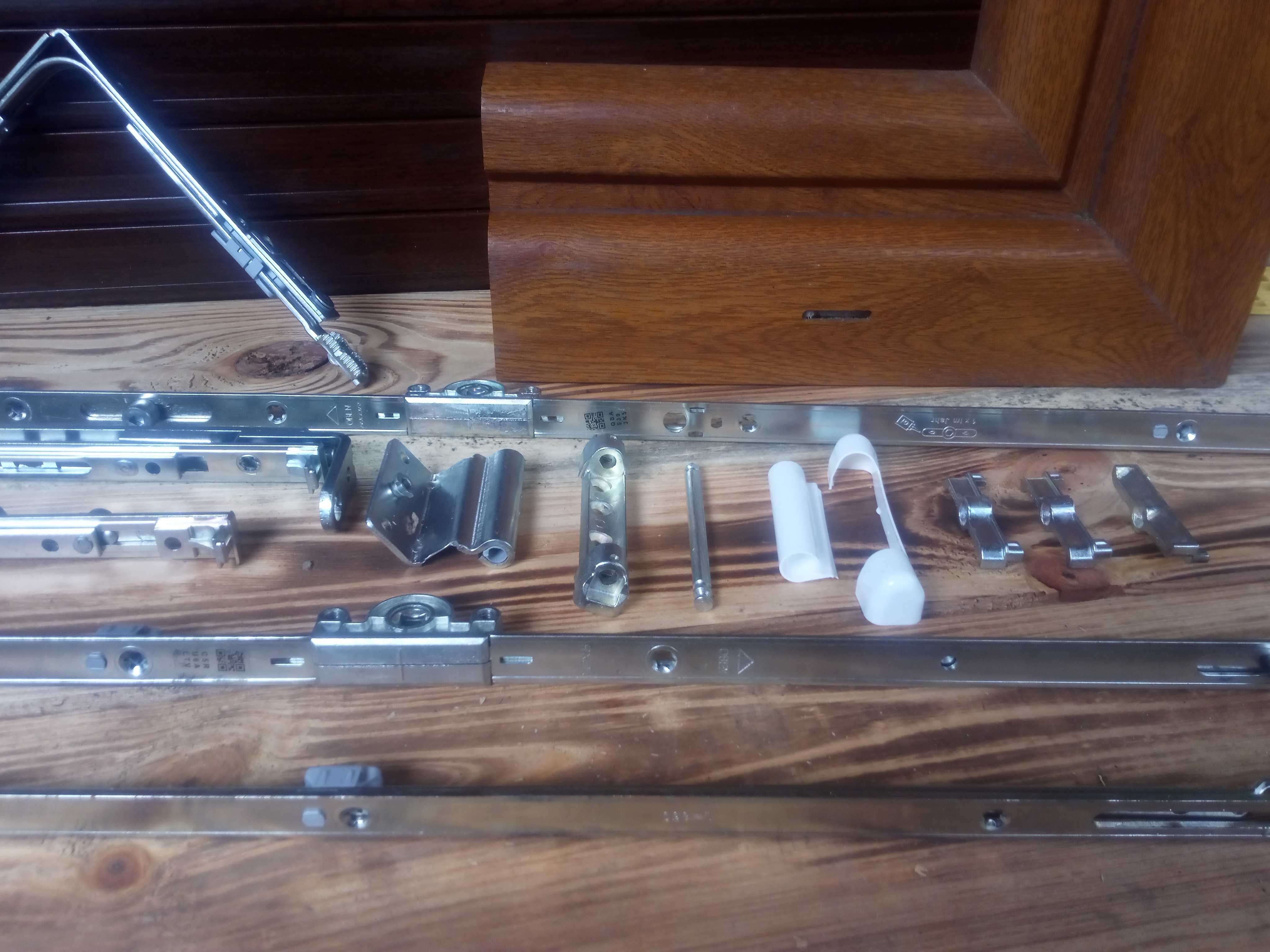 naprawa serwis okien PCV drzwi rolet zewnętrznych i nadstawnych