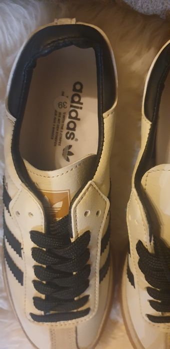 Ténis adidas n39 novos