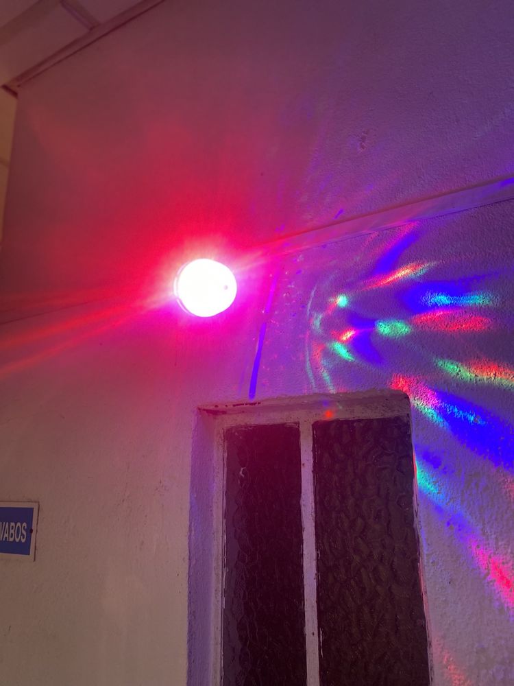 lâmpada led colorida