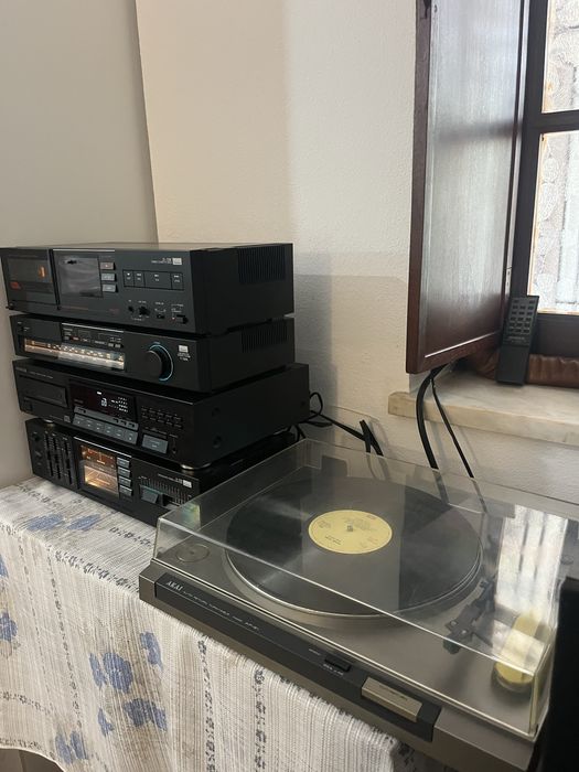 Sistema Hi-Fi Kenwood Vintage + Gira-discos Akai