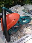 Бензопила Makita DCS4610, требуется ремонт.