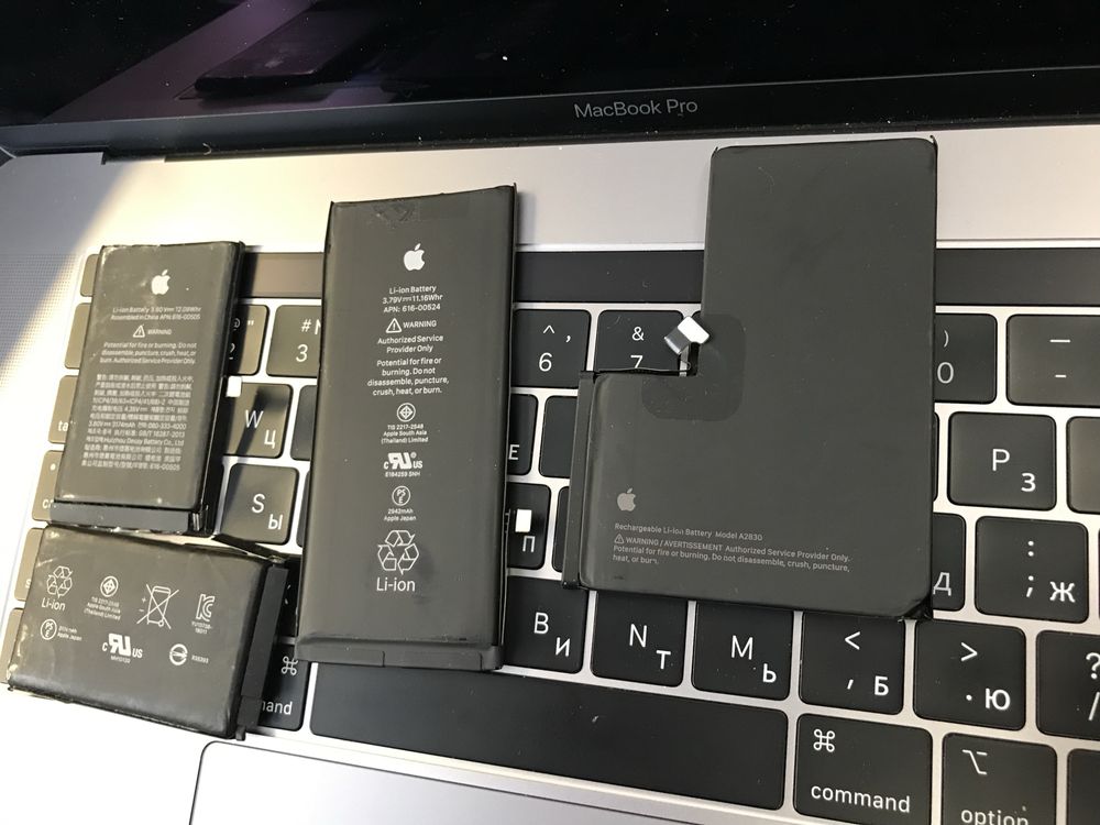 Продам батарею акб банка оригінал apple iPhone Xr 12 13 Pro Max