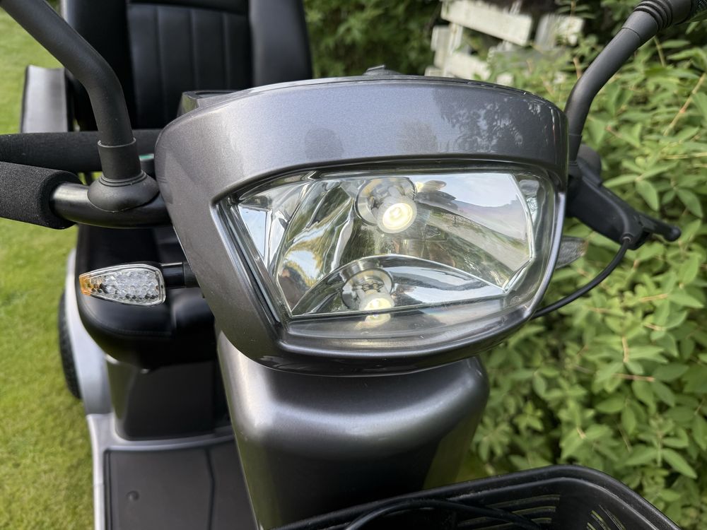 skuter elektryczny inwalidzki Sterling S425 ,2022r.12Km/h, dla seniora