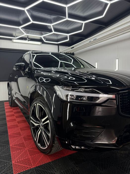 Volvo XC60 T6 AWD R-Design Polestar