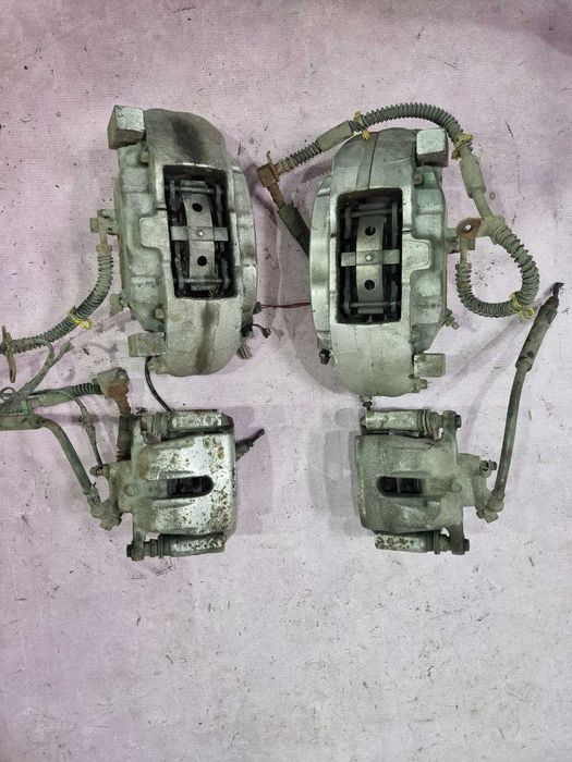 Суппорт BREMBO 18ZL Audi Q7 Range Rover L320 Передний Суппорта