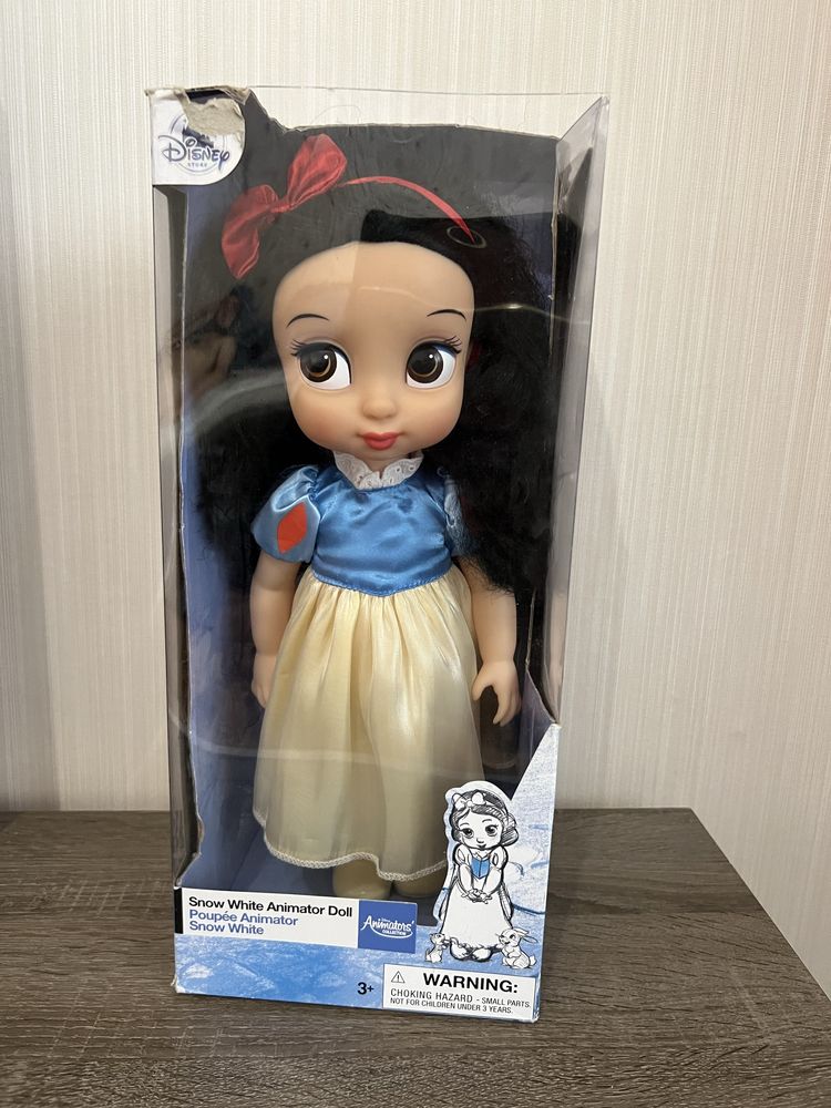 Лялька Білосніжка із серії Disney Animators