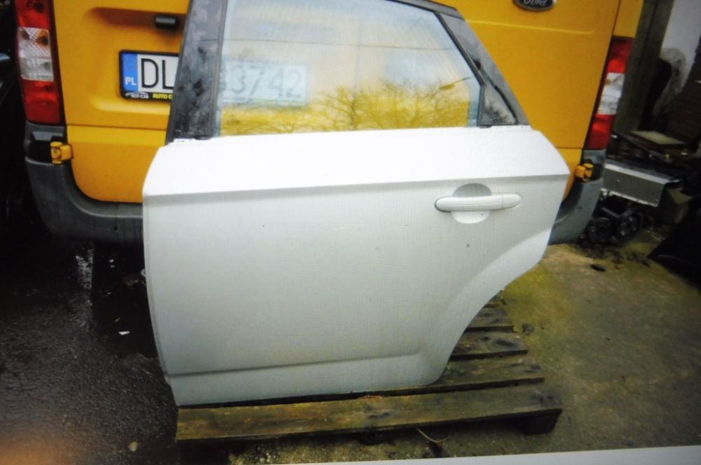 Drzwi Lewe Tył FORD MONDEO MK4 kompletne ładne