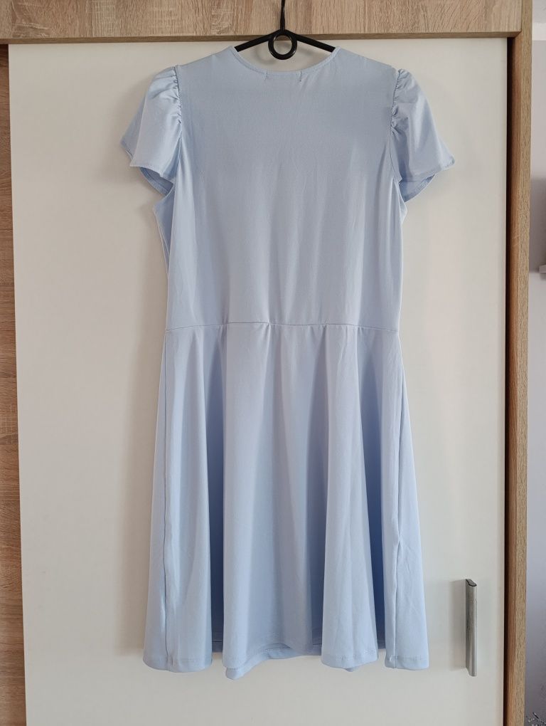 Mohito 42 XL błękitna sukienka kopertowa na chrzciny na komunię