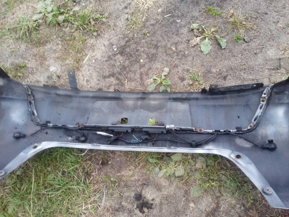 toyota AURIS II 13-15 zderzak tył nadwozie HATCHBACK kompletny PDC