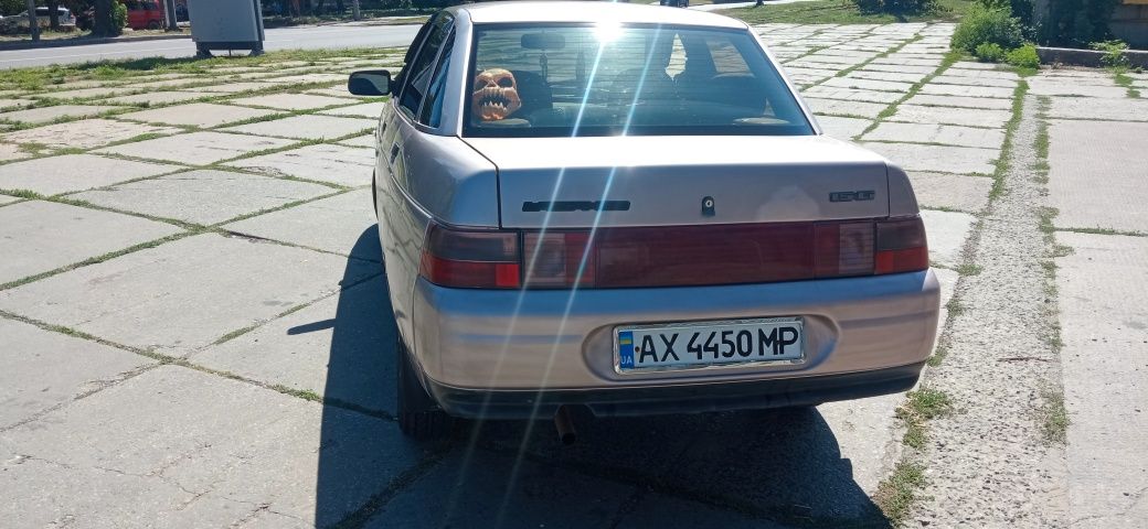 Авто ваз 2110!!!
