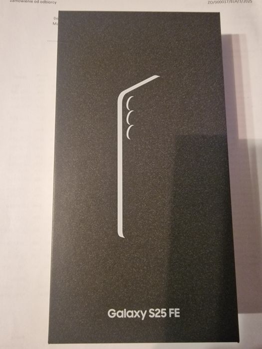 Samsung s25 FE 8/128GB Funkcje AI 6,7" 120Hz  50Mpix Granatowy SM-S731