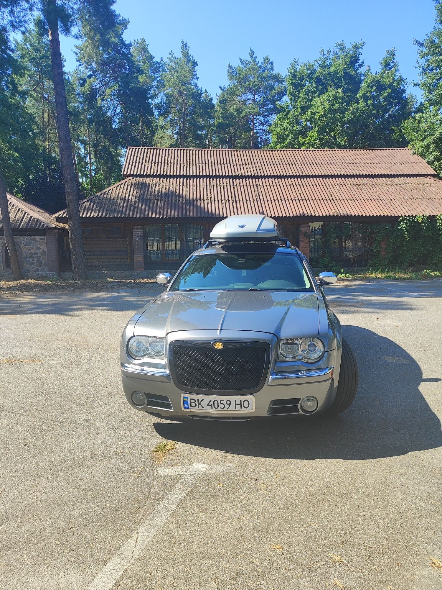Крайслер 300с універсал