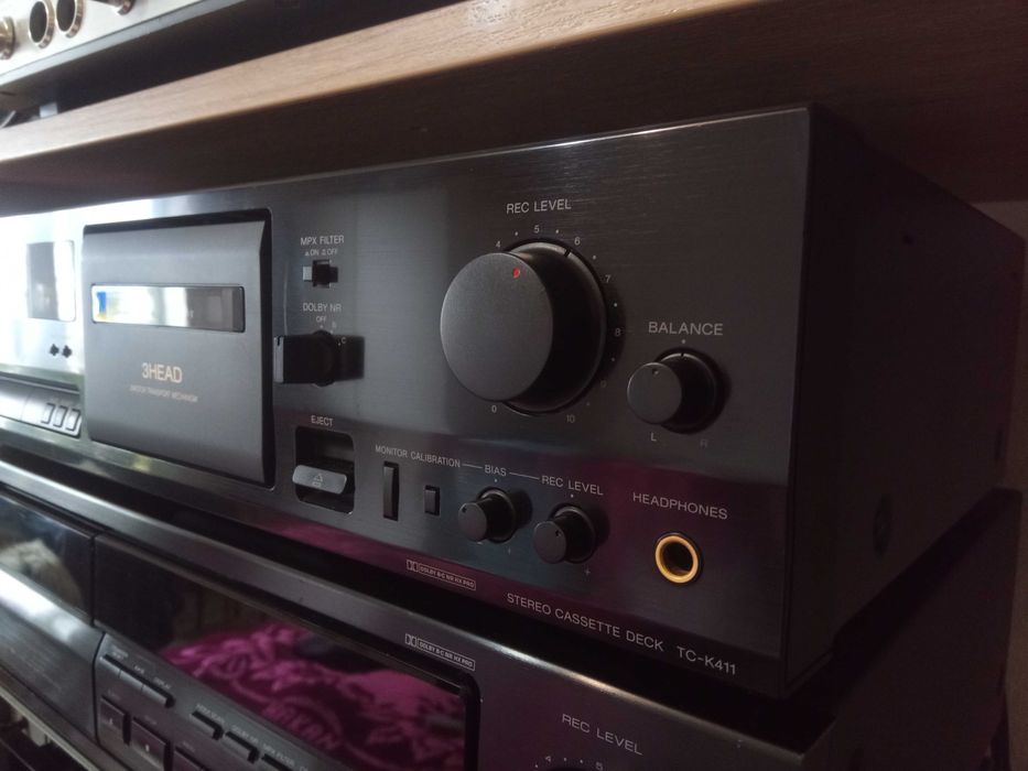 Sony TC-K 411 касетна дека 3-Head 2-Motor
