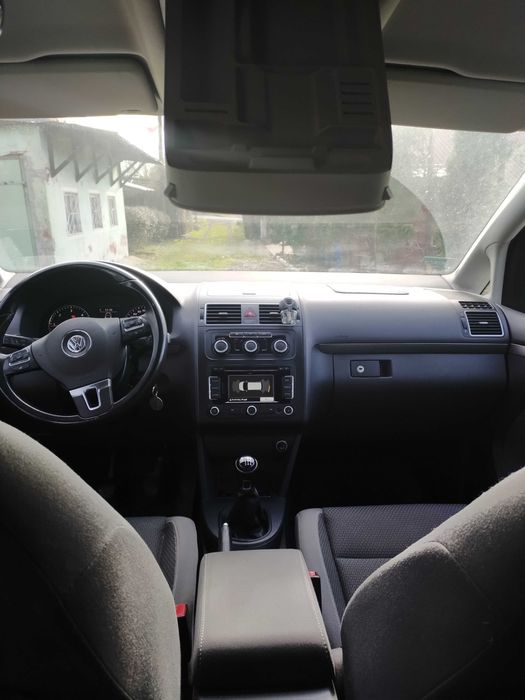 VW TOURAN 1.6 TDI 105 KM, BlueMotion Technology w wersji Comfortlaine
