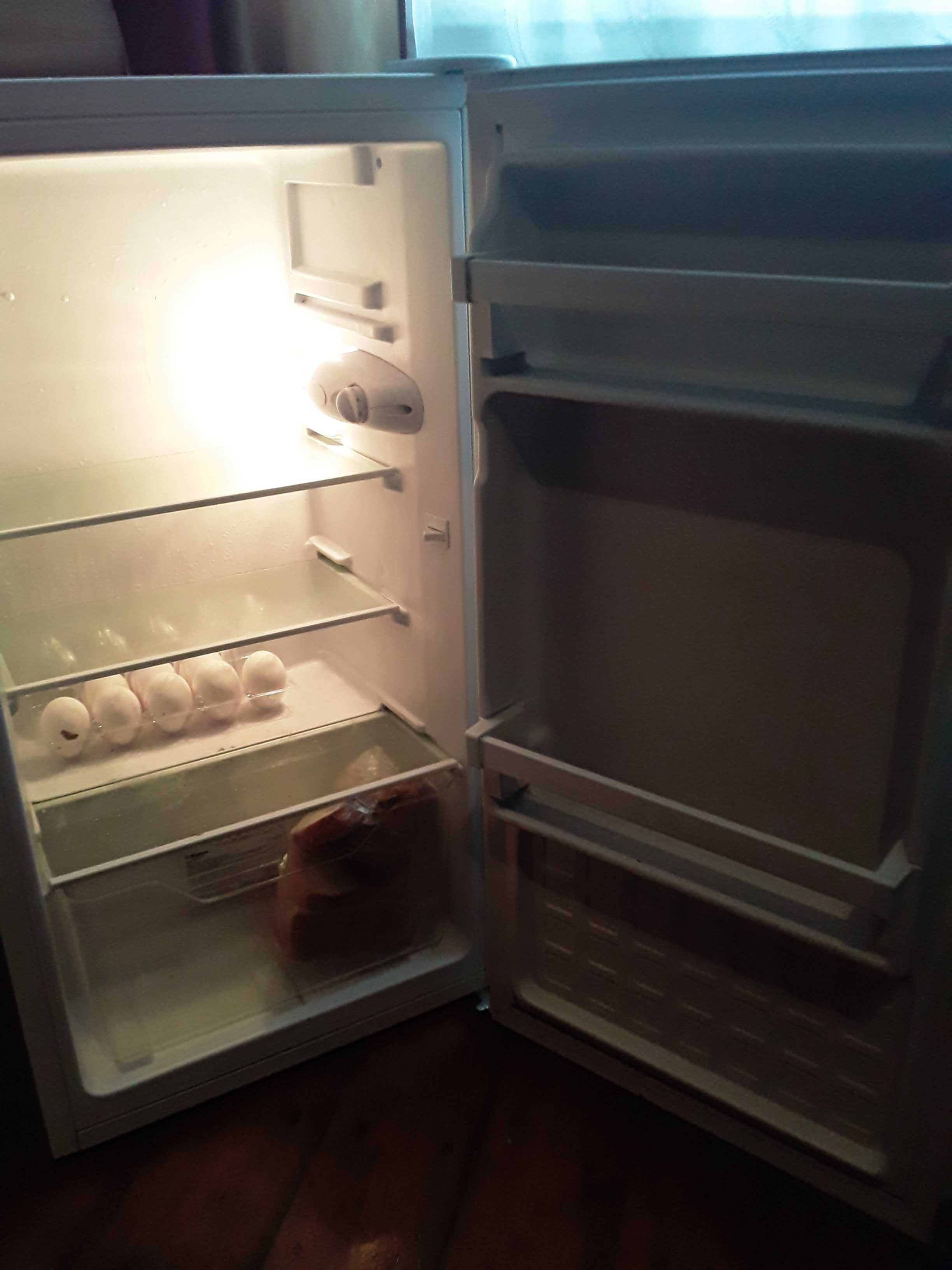 Холодильник Hansa