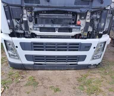 VOLVO FH  ВОЛЬВО бампер передний, боковой, разборка