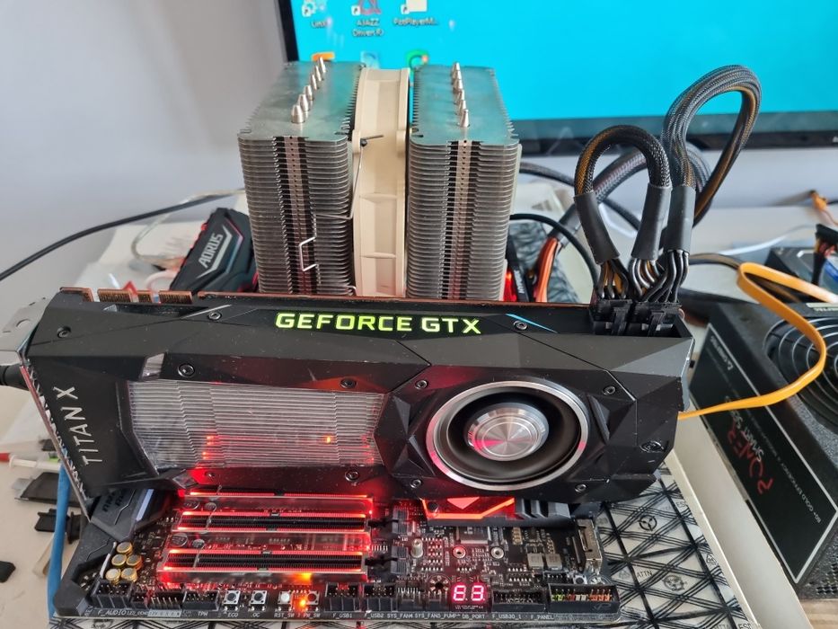 Відеокарта Nvidia Geforce GTX TITAN Xp 12Gb GDDR5X 384 bit 3840 CUDA