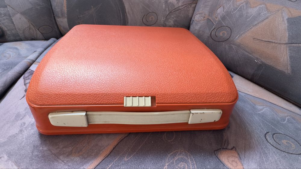 Maquina de escrever HERMES BABY