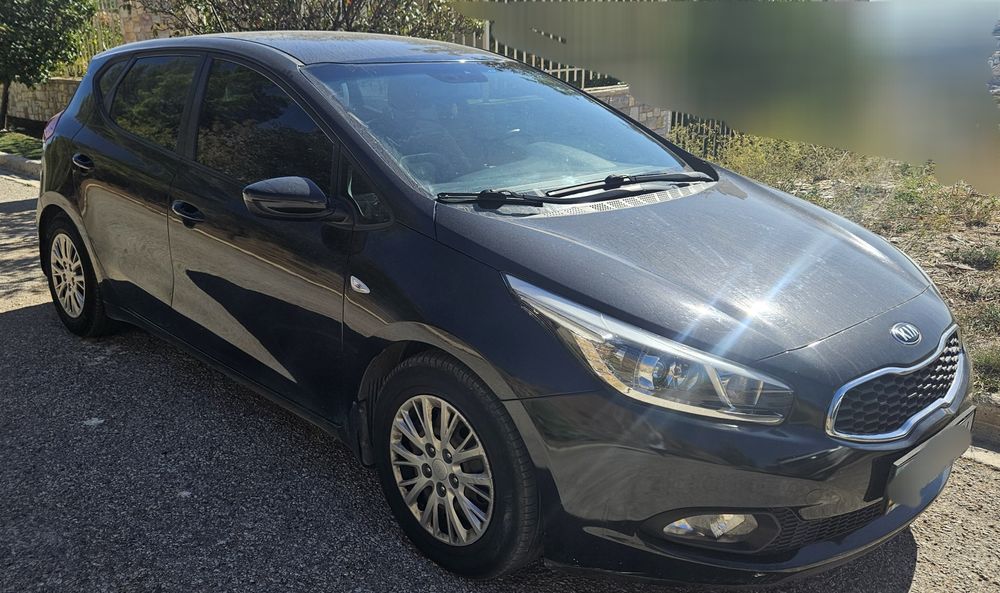 Продам машину Kia Seed 2015