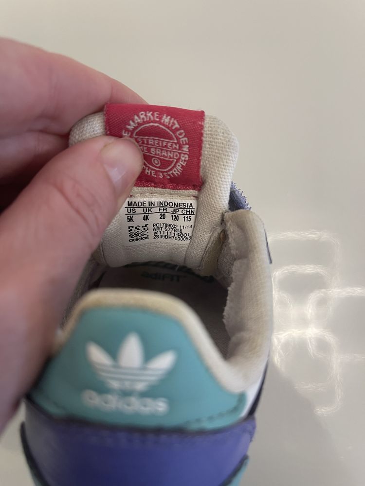 Кросівки adidas