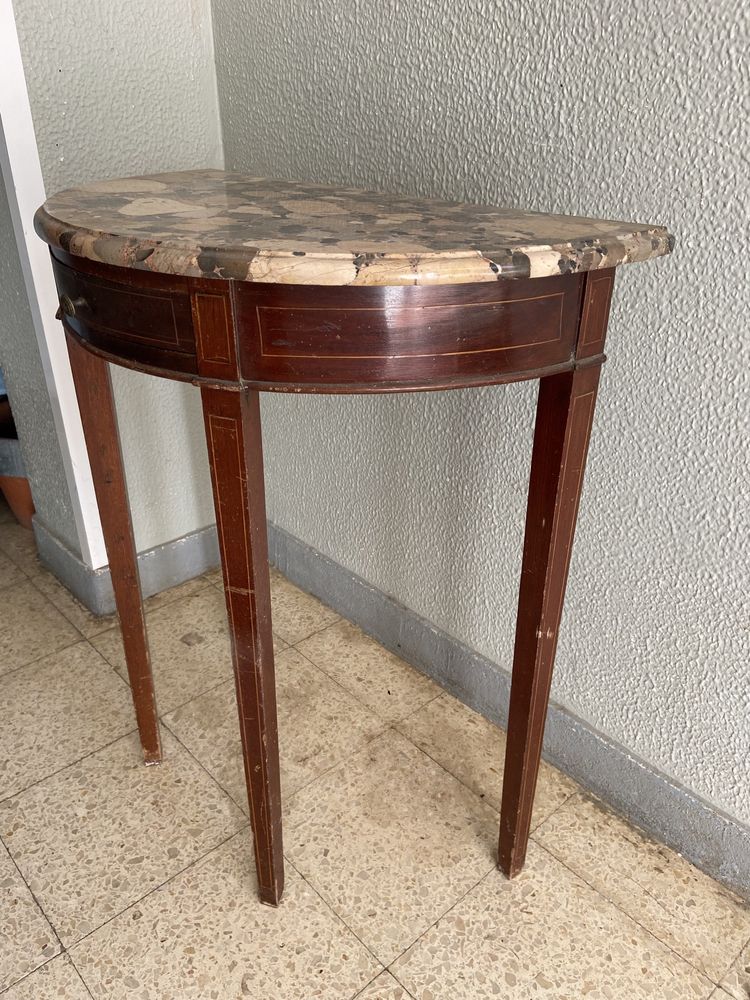 Consola/ mesa de encostar com pedra marmore